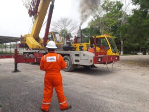 CERTIFICACION DE GRUAS